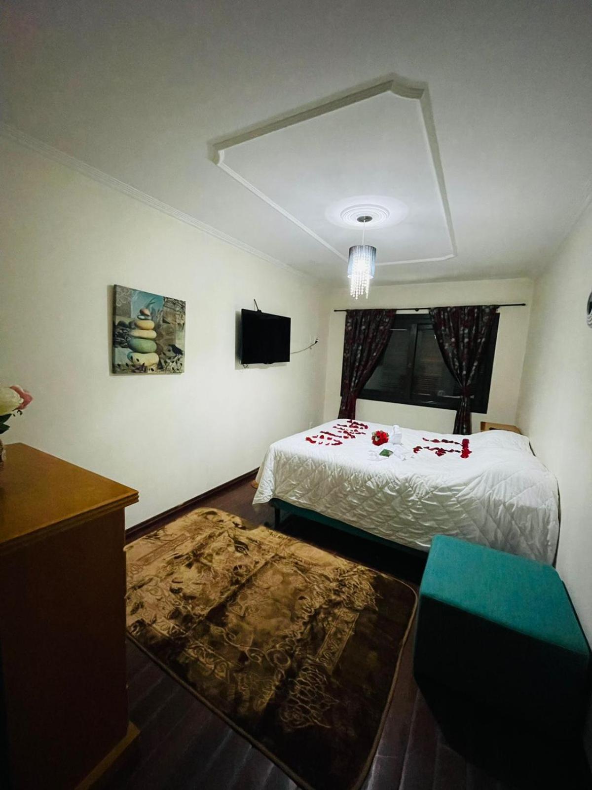 Отель Residencial Pine House Канела Экстерьер фото